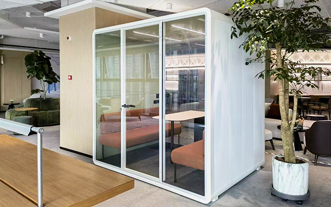 กรณี บริษัท ล่าสุดเกี่ยวกับ Gree Commercial Building Open Space Soundproof Booth